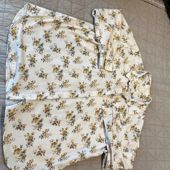 Sézane Max shirt in Linen blend - Picture 1 of 4